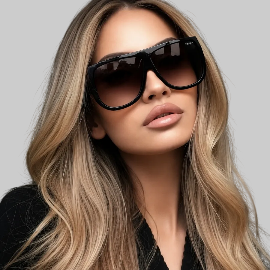 Luxe Escape Black. Envy Sunglasses