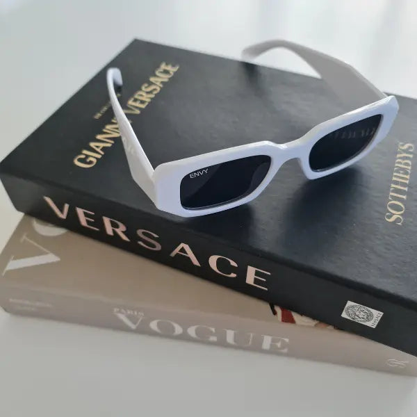 NEW Capri Life Envy Sunglasses