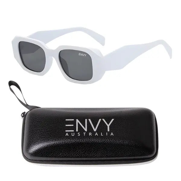 NEW Capri Life Envy Sunglasses