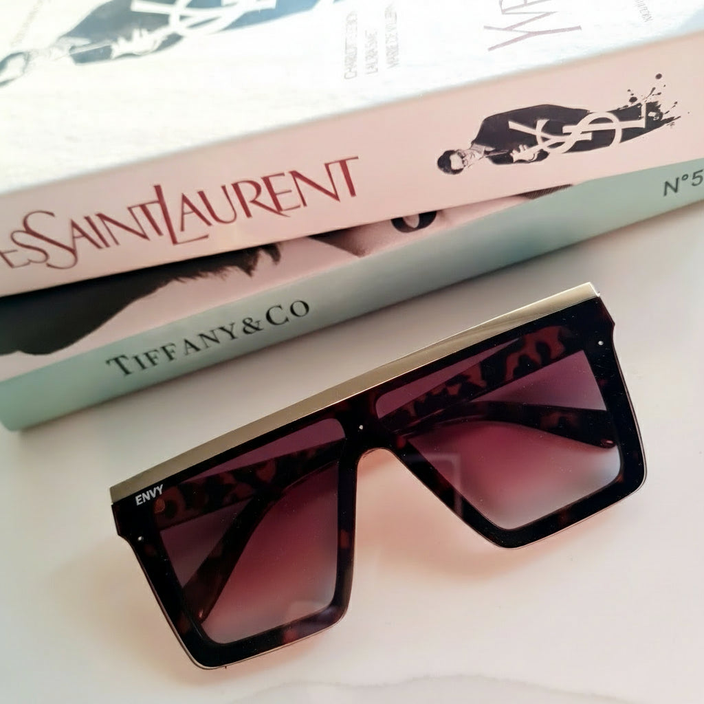 NEW Dakota Leopard Gold