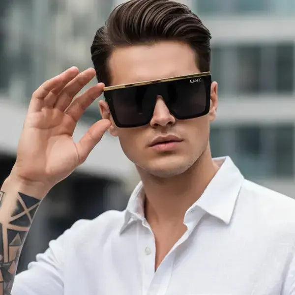 Dakota Blade Gold Envy Sunglasses