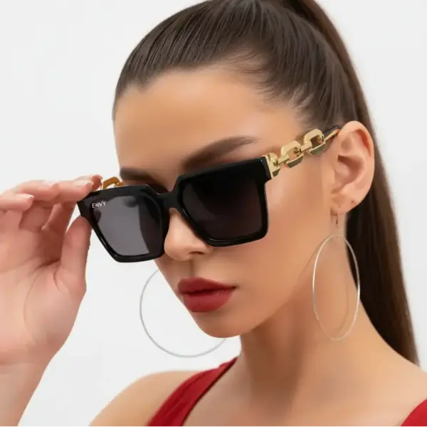 Envy Chained Envy Sunglasses