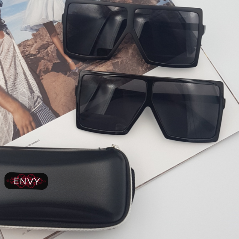 Jetsetter Envy Sunglasses