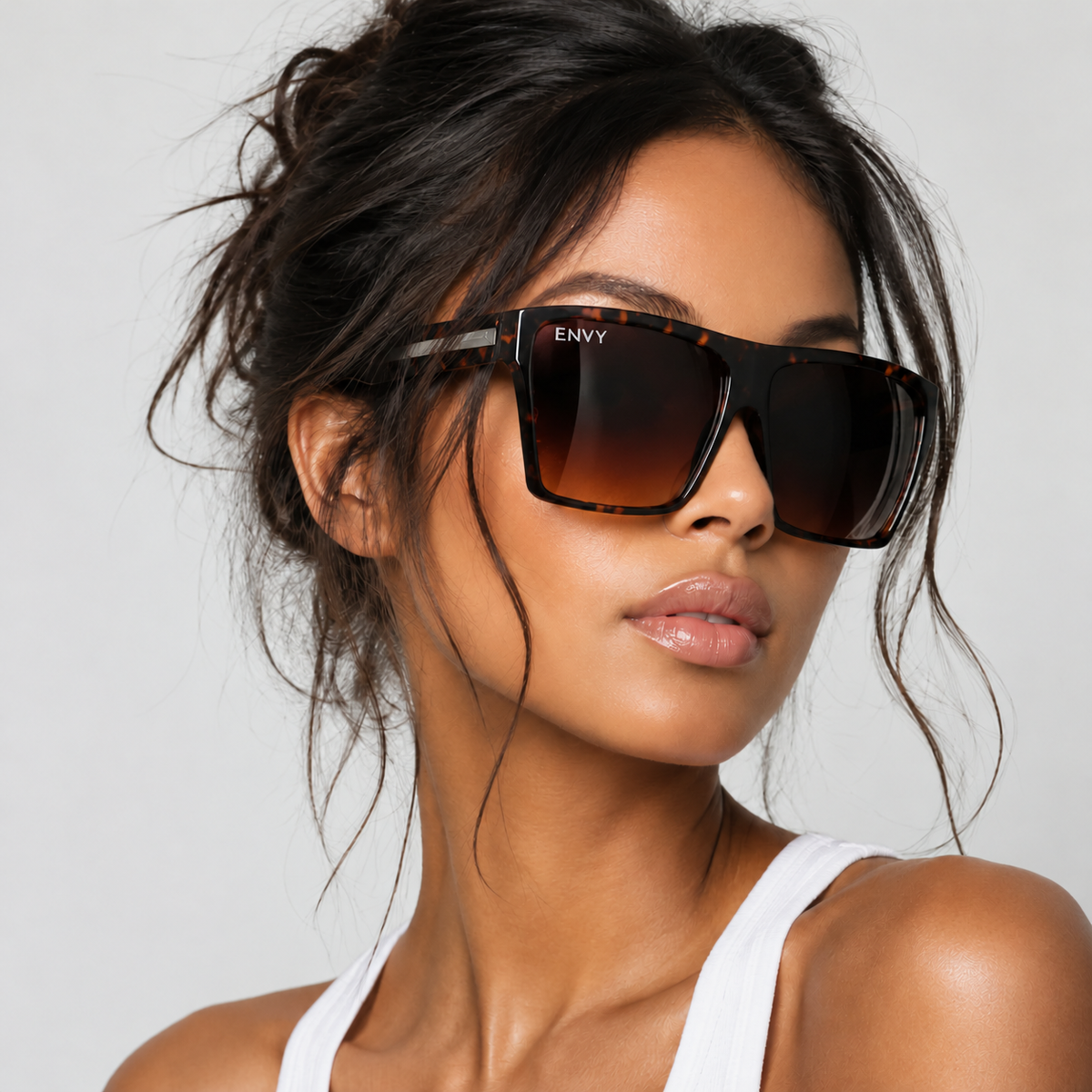 Sachi Leopard Envy Sunglasses