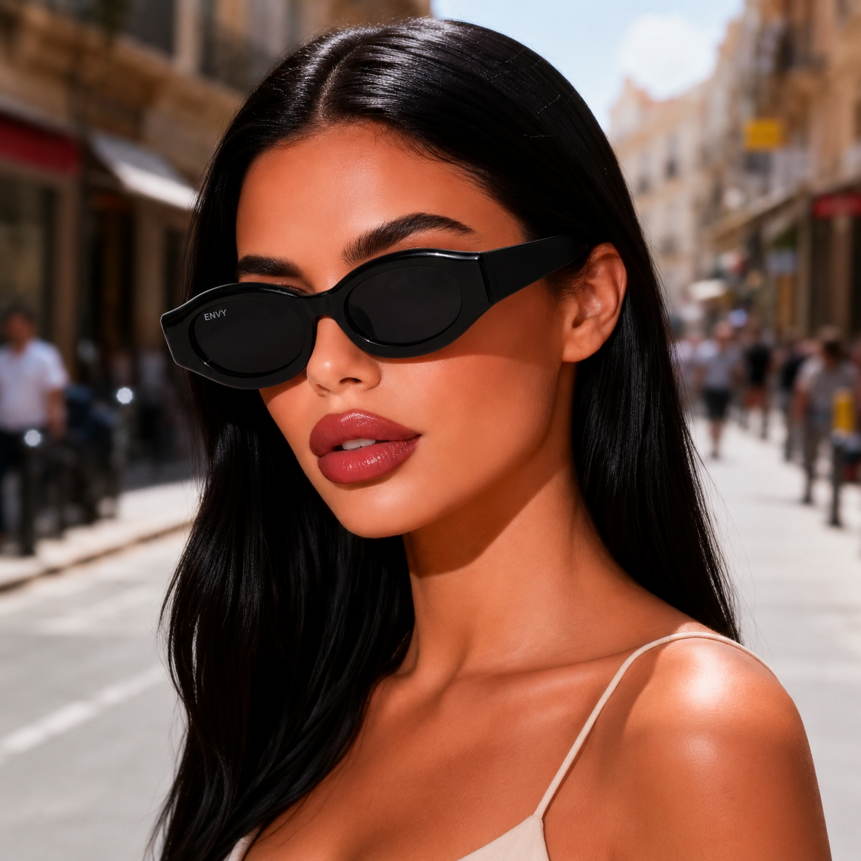 Sculpted Siren Envy Sunglasses